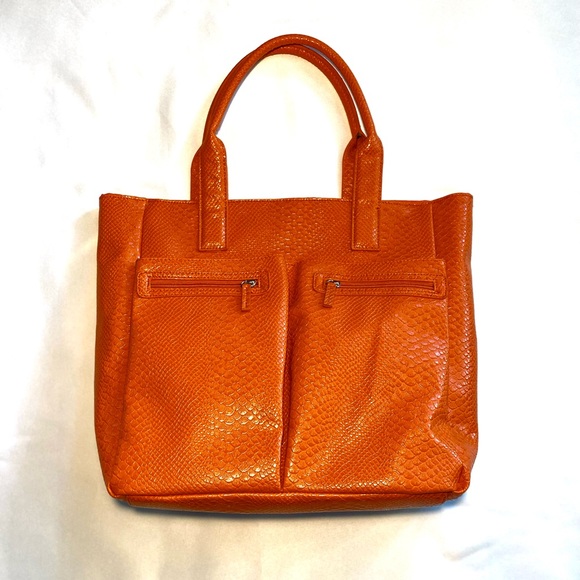 Neiman Marcus Shoulder Bag Tote 4 Outer Pockets Orange Vegan Stamped Snakeskin - Picture 4 of 11